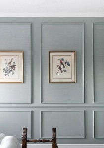 Adaçayı Yeşili Duvarlarda Klasik Wainscoting Paneller