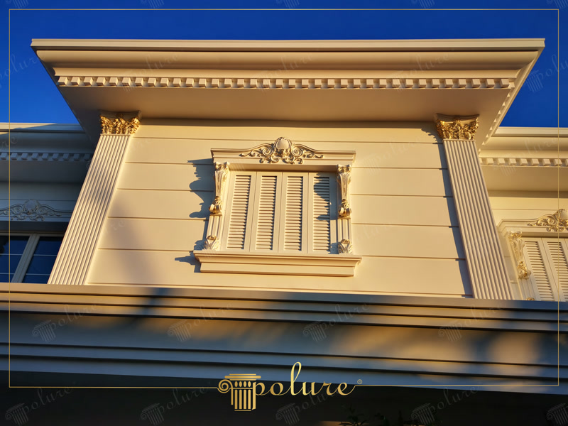 Katmanlı Söve ve Pilaster Sütunlarla Villa Dış Cephe Detayları