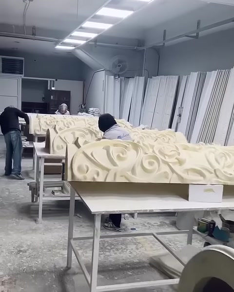 Poliüretan 60 cm Sütun Ayağı Modelleriyle Silindirik Sütun İmalatında Estetik ve Dayanıklılık — 0:05