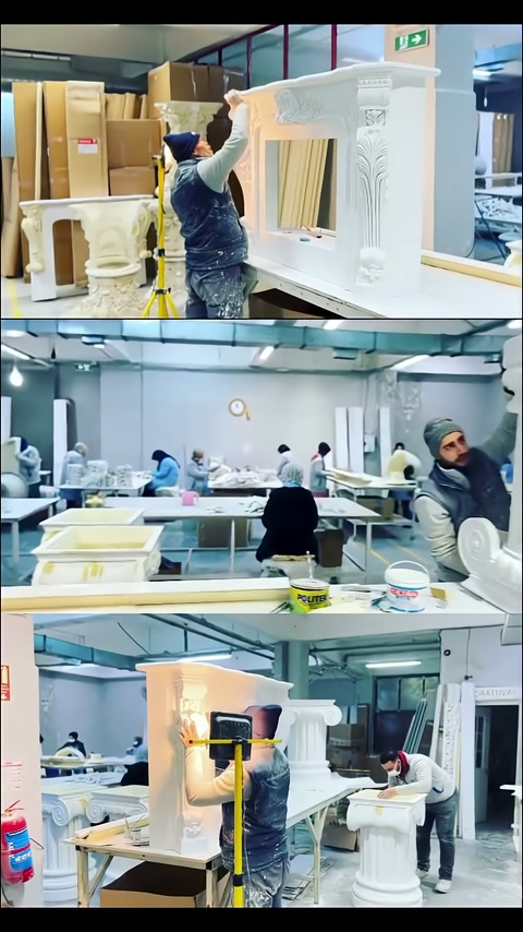 Usta sütun kabartmalı sehpa gövdesinin üst bölümünü elle düzeltiyor