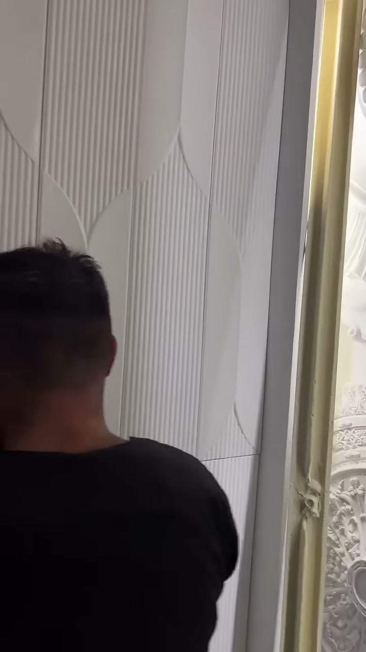 Poliüretan 3D Desenli Duvar Paneli Montajı
