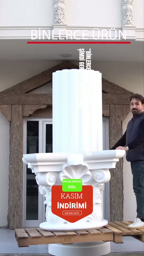Üretim tezgâhında büyük sütun gövdesi başlık parçasıyla birlikte hazırlanıyor