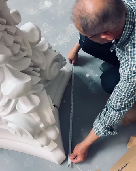 Poliüretan Pilaster Sütun Başlıkları ile Dekoratif Mimari Çözümler — 0:13