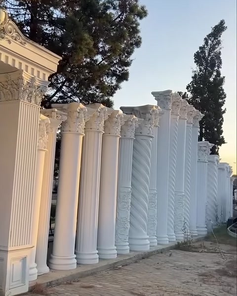Polure Poliüretan Sütun Başlıkları ile Modern ve Klasik Mimari Dokunuşlar — 0:06