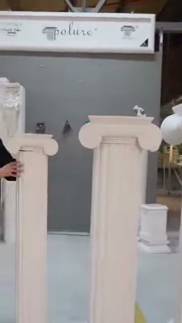 Sunucunun eli, soldaki ince sütunun gövde oranını gösteriyor