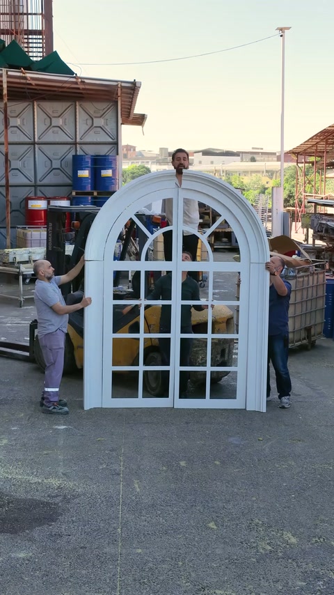 CNC Teknolojisiyle Şekillenen Pencere ve Söve Kombinasyonları